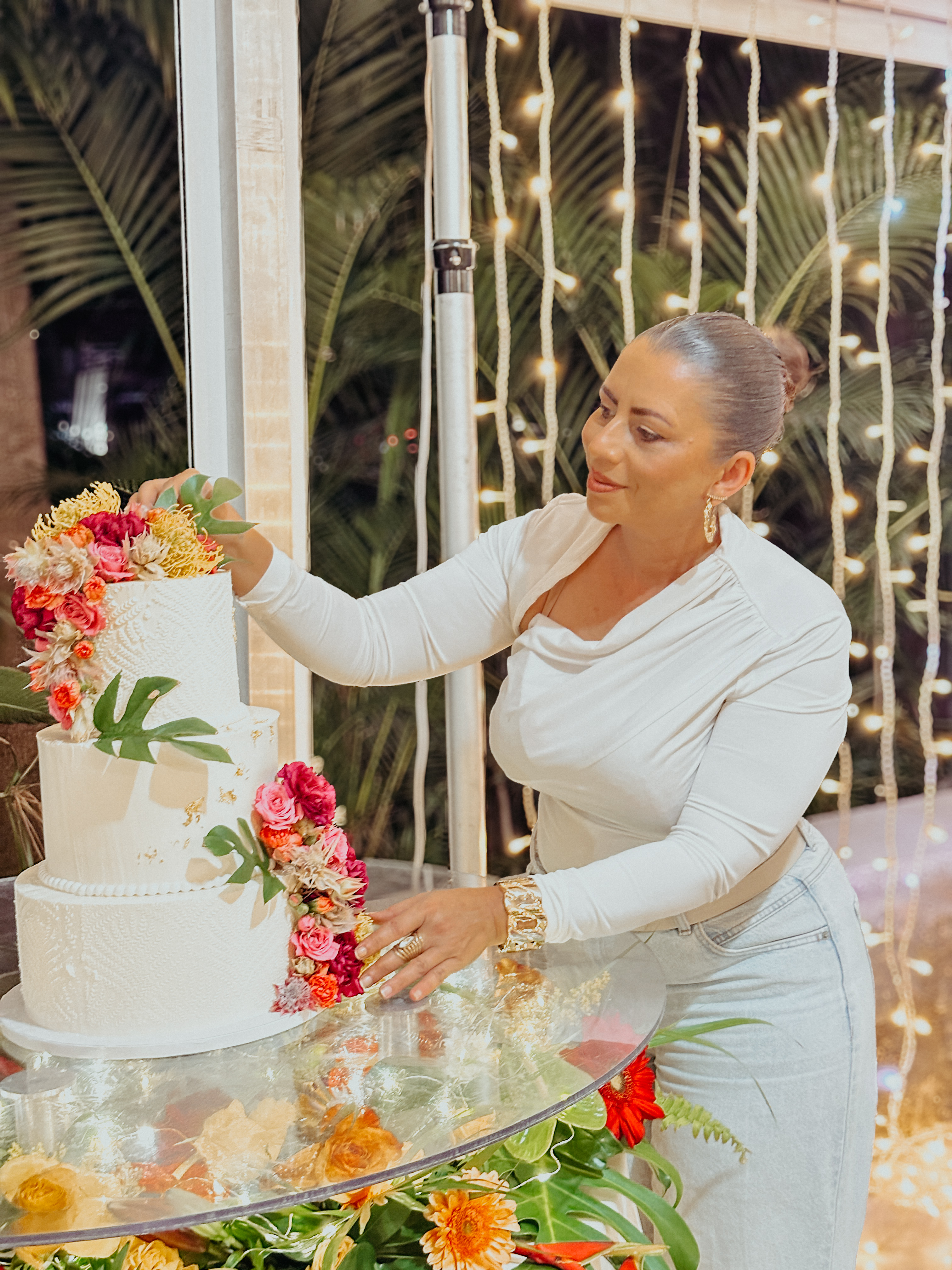 Yasmine, cake designer Sweetcakes 974 La Réunion